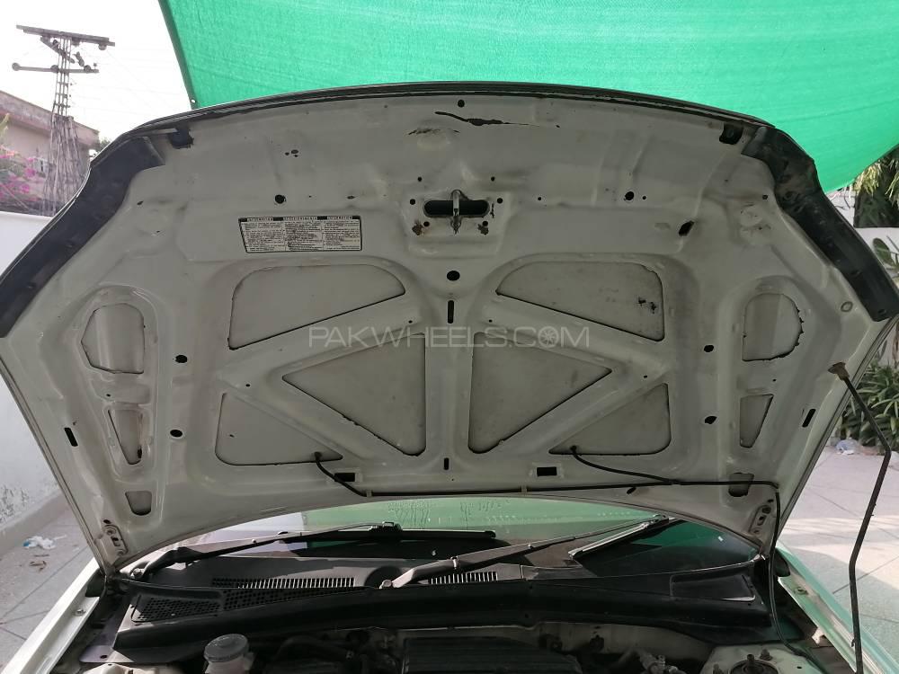 Honda Civic 2005 for Sale in Lahore Honda Civic 2005 for Sale in Lahore Image-4