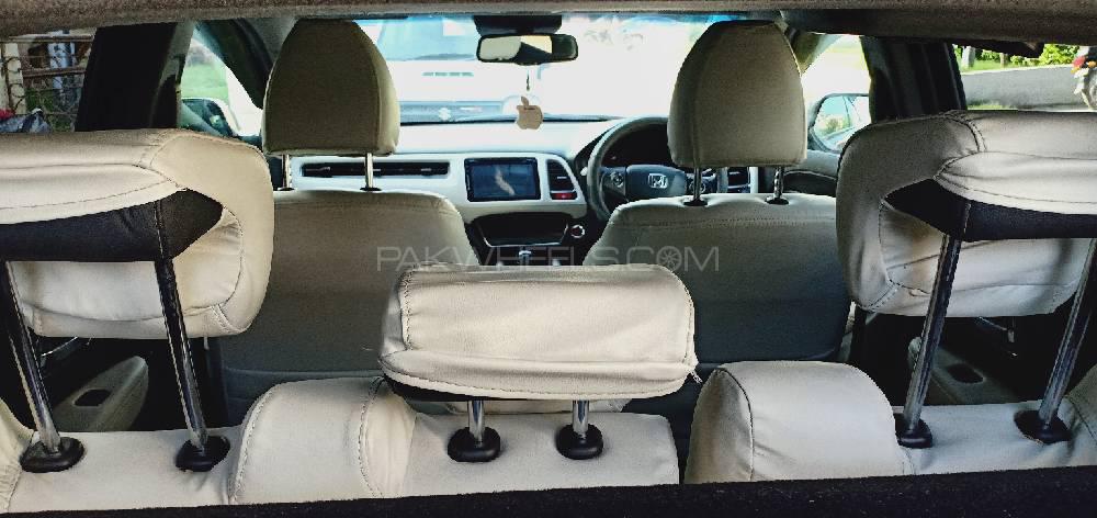 Honda Vezel 2015 for Sale in Karachi Honda Vezel 2015 for Sale in Karachi Image-8