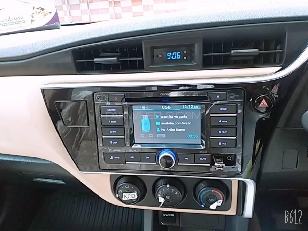Toyota Corolla 2020 for Sale in Gujranwala Toyota Corolla 2020 for Sale in Gujranwala Image-6