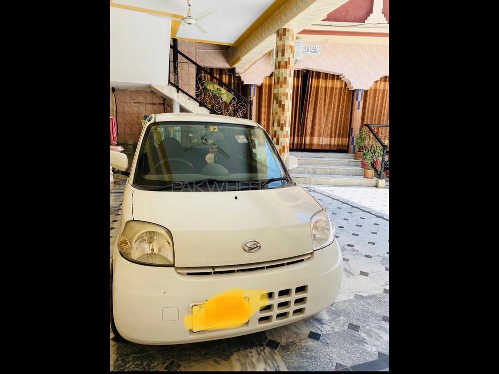 Daihatsu Esse 2011 for Sale in Nowshera Image-1