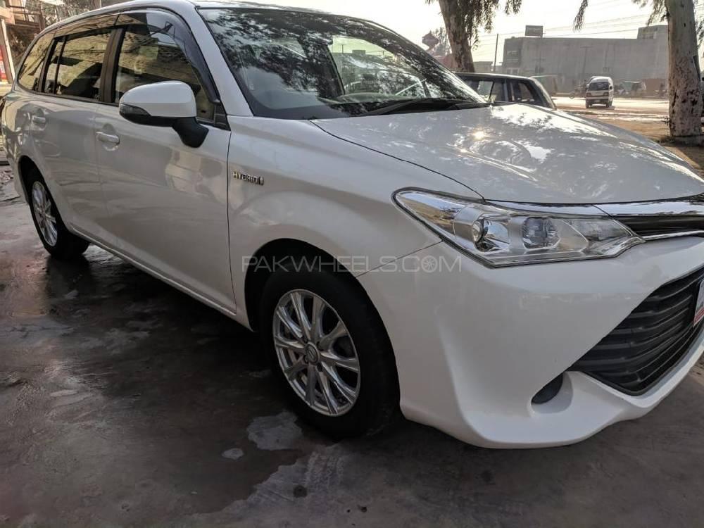 Toyota Corolla Fielder 2016 for Sale in Lahore Toyota Corolla Fielder 2016 for Sale in Lahore Image-8