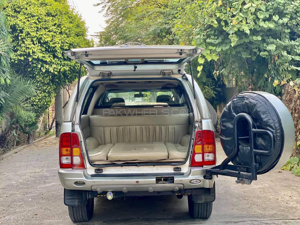 Toyota Hilux 2009 for Sale in Lahore Toyota Hilux 2009 for Sale in Lahore Image-6