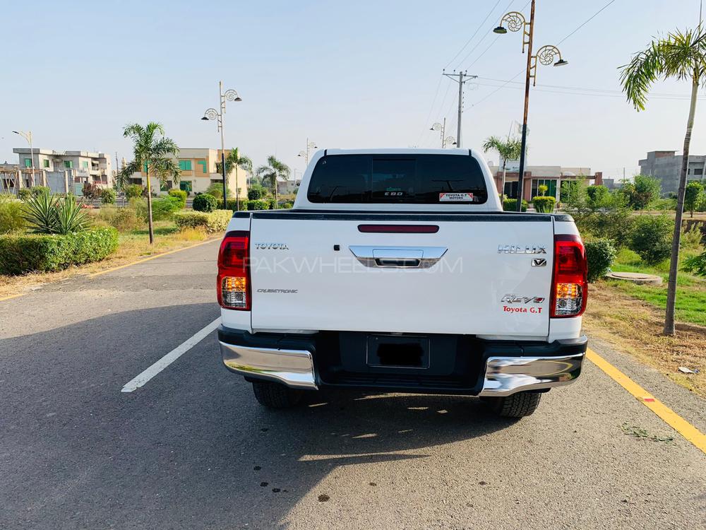 Toyota Hilux 2020 for Sale in Mandi bahauddin Toyota Hilux 2020 for Sale in Mandi bahauddin Image-3