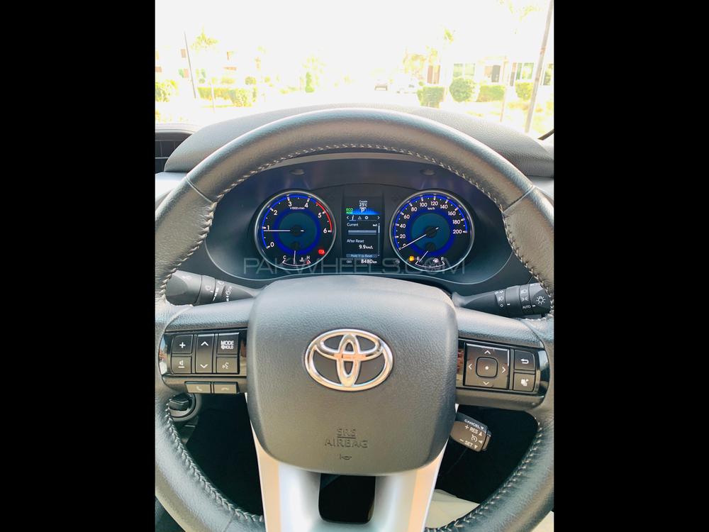 Toyota Hilux 2020 for Sale in Mandi bahauddin Toyota Hilux 2020 for Sale in Mandi bahauddin Image-7