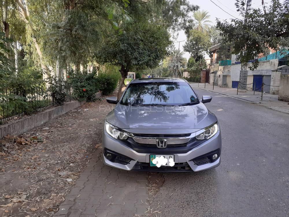 Honda Civic 2017 for Sale in Lahore Image-1