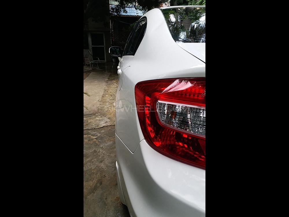 Honda Civic 2014 for Sale in Lahore Honda Civic 2014 for Sale in Lahore Image-6