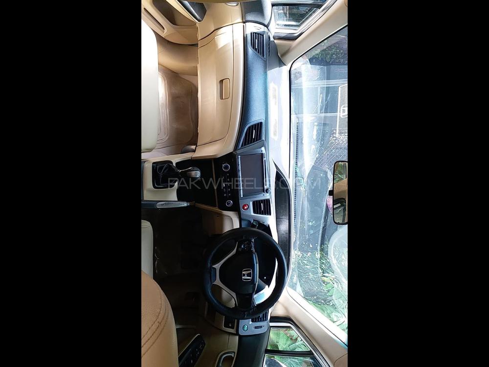 Honda Civic 2014 for Sale in Lahore Honda Civic 2014 for Sale in Lahore Image-3