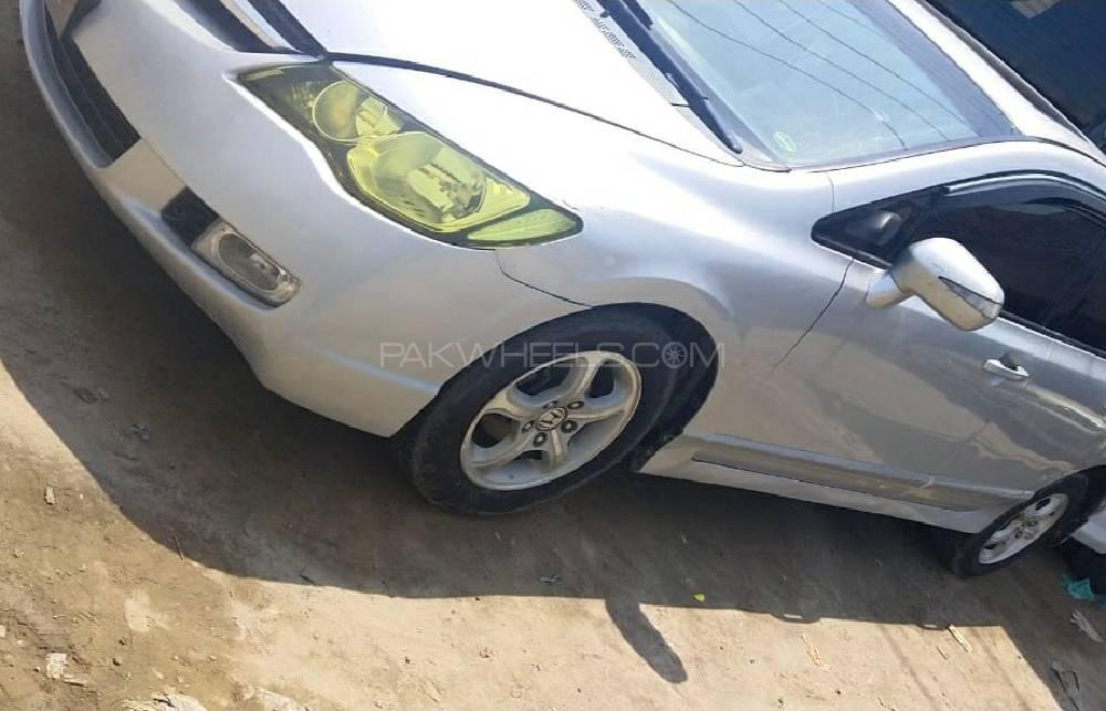 Honda Civic 2007 for Sale in Multan Image-1