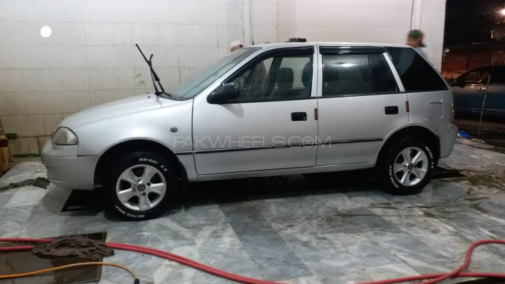 Suzuki Cultus 2006 for Sale in Peshawar Suzuki Cultus 2006 for Sale in Peshawar Image-2