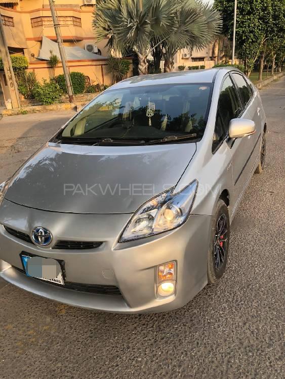 ٹویوٹا پریوس 2011 for Sale in سیالکوٹ Image-1