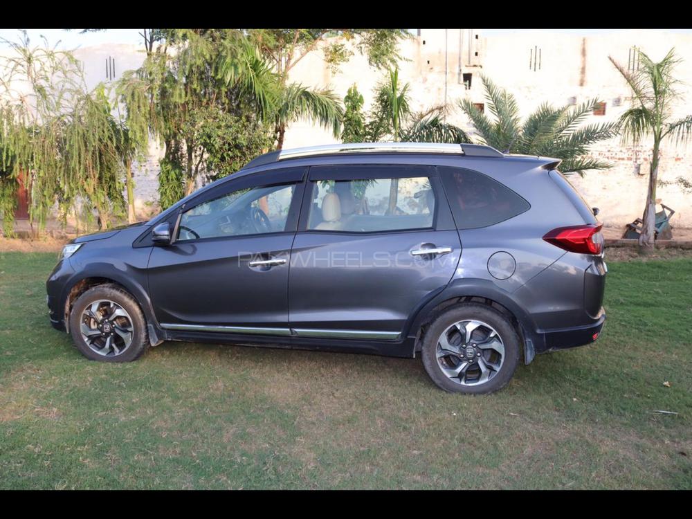 Honda BR-V 2018 for Sale in Sargodha Honda BR-V 2018 for Sale in Sargodha Image-7
