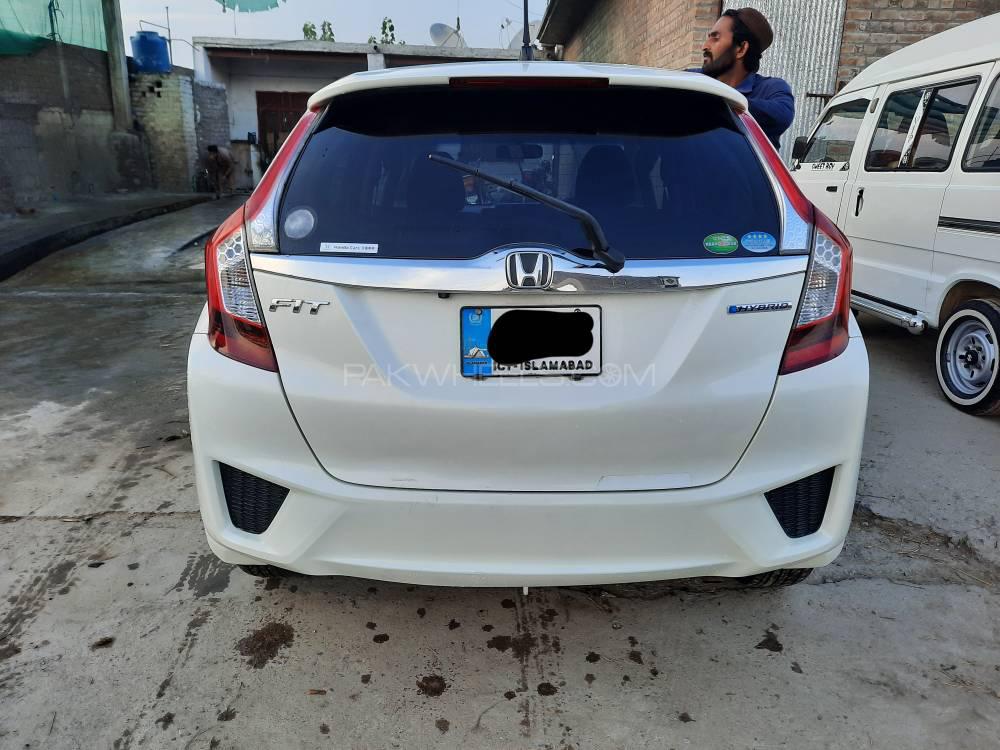Honda Fit 2014 for Sale in Islamabad Honda Fit 2014 for Sale in Islamabad Image-3