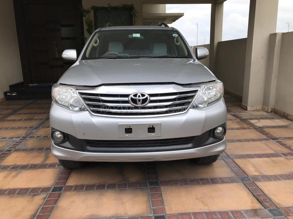 Toyota Fortuner 2013 for Sale in Lahore Image-1
