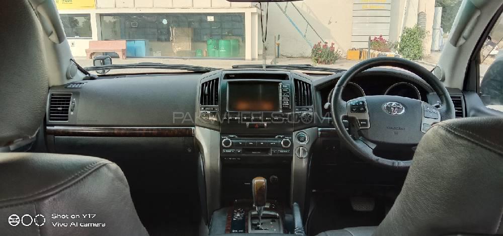 ٹویوٹا لینڈ کروزر 2008 for Sale in لاہور ٹویوٹا لینڈ کروزر 2008 for Sale in لاہور Image-7