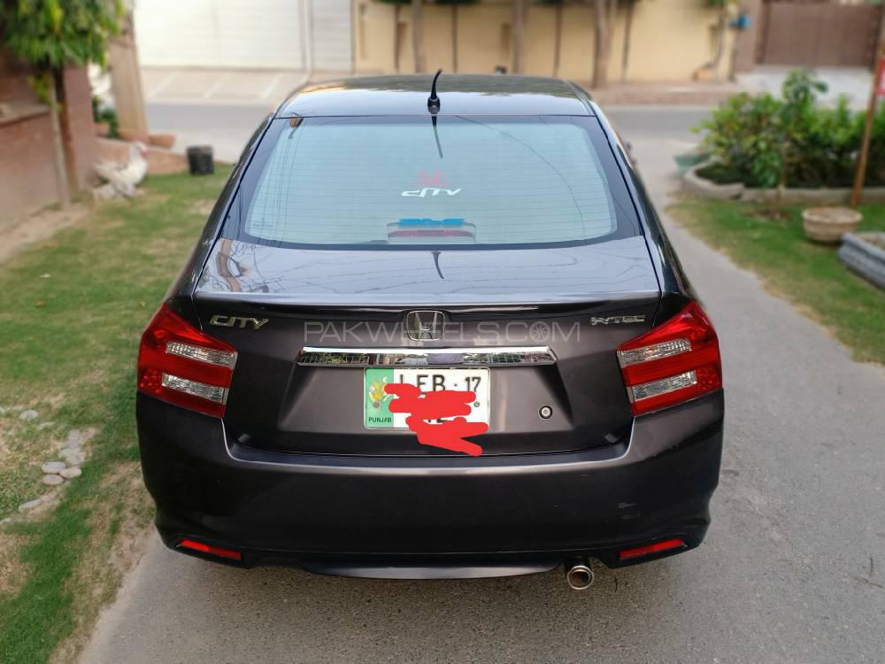 Honda City 2017 for Sale in Lahore Honda City 2017 for Sale in Lahore Image-4