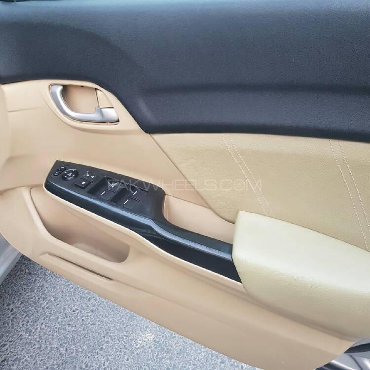 Honda Civic 2012 for Sale in Lahore Honda Civic 2012 for Sale in Lahore Image-11