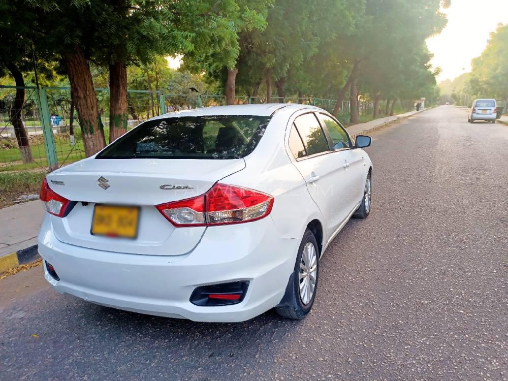 Suzuki Ciaz 2017 for Sale in Karachi Suzuki Ciaz 2017 for Sale in Karachi Image-5