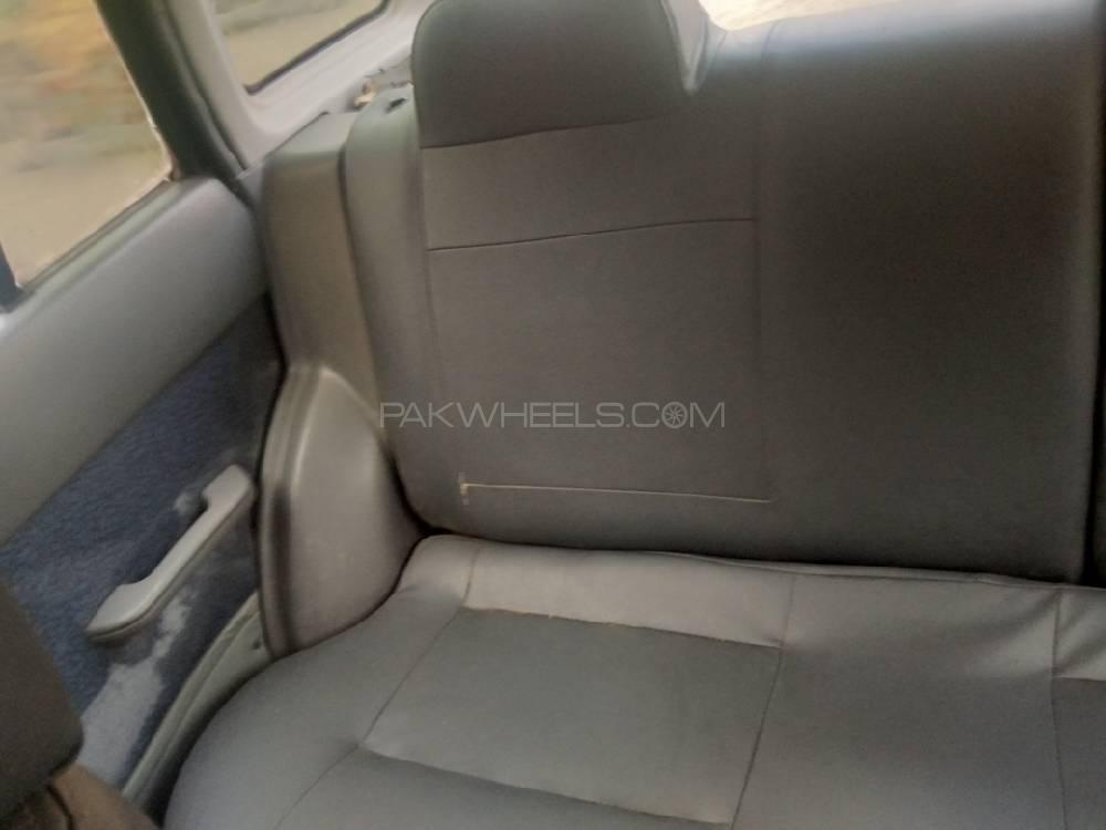 Suzuki Cultus 2006 for Sale in Lahore Suzuki Cultus 2006 for Sale in Lahore Image-5