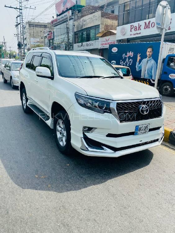 Toyota Prado 2011 for Sale in Lahore Toyota Prado 2011 for Sale in Lahore Image-2