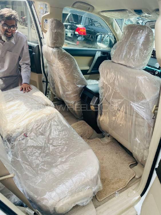 Toyota Prado 2011 for Sale in Lahore Toyota Prado 2011 for Sale in Lahore Image-12