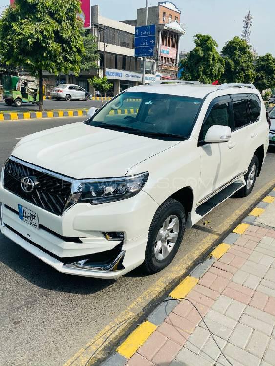 Toyota Prado 2011 for Sale in Lahore Toyota Prado 2011 for Sale in Lahore Image-3