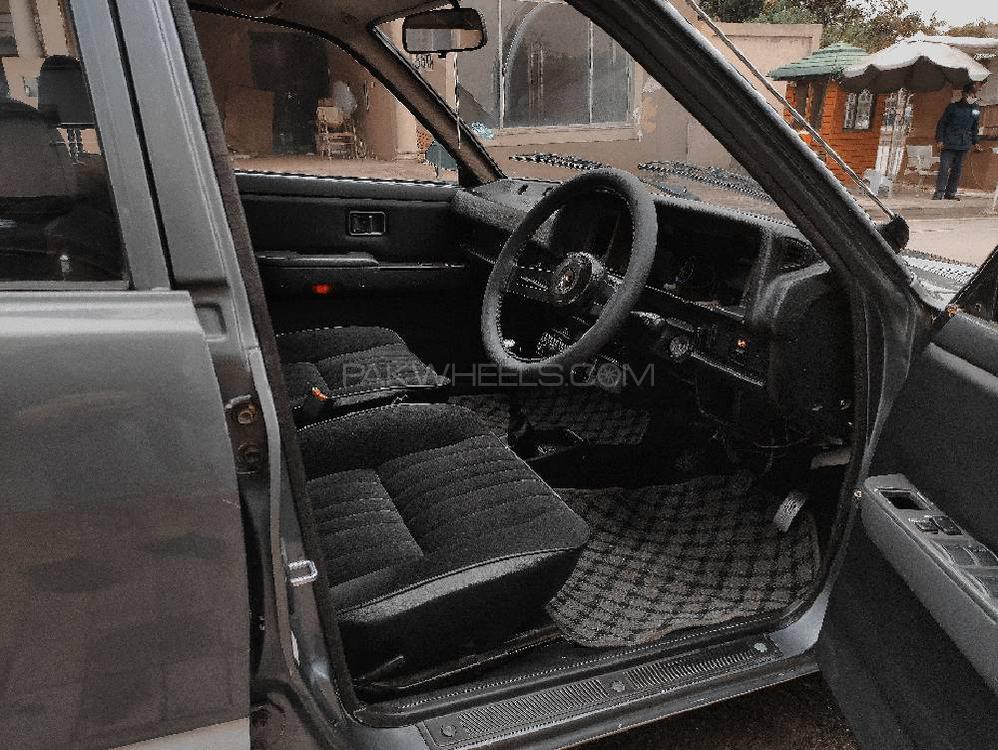 Daihatsu Charade - 1982 flying horse Daihatsu Charade - 1982 flying horse Image-3