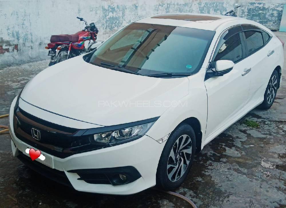 Honda Civic 2017 for Sale in Multan Honda Civic 2017 for Sale in Multan Image-3