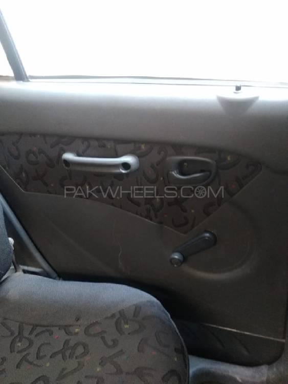 Hyundai Santro 2004 for Sale in Lahore Hyundai Santro 2004 for Sale in Lahore Image-9