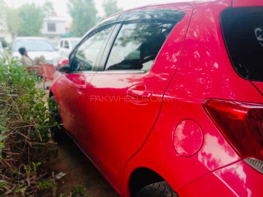 Toyota Vitz 2015 for Sale in Lahore Toyota Vitz 2015 for Sale in Lahore Image-7
