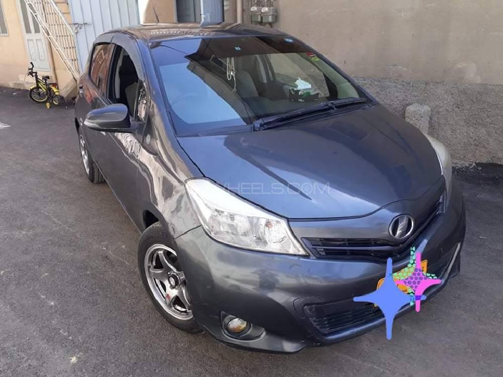 Toyota Vitz 2011 for Sale in Quetta Image-1