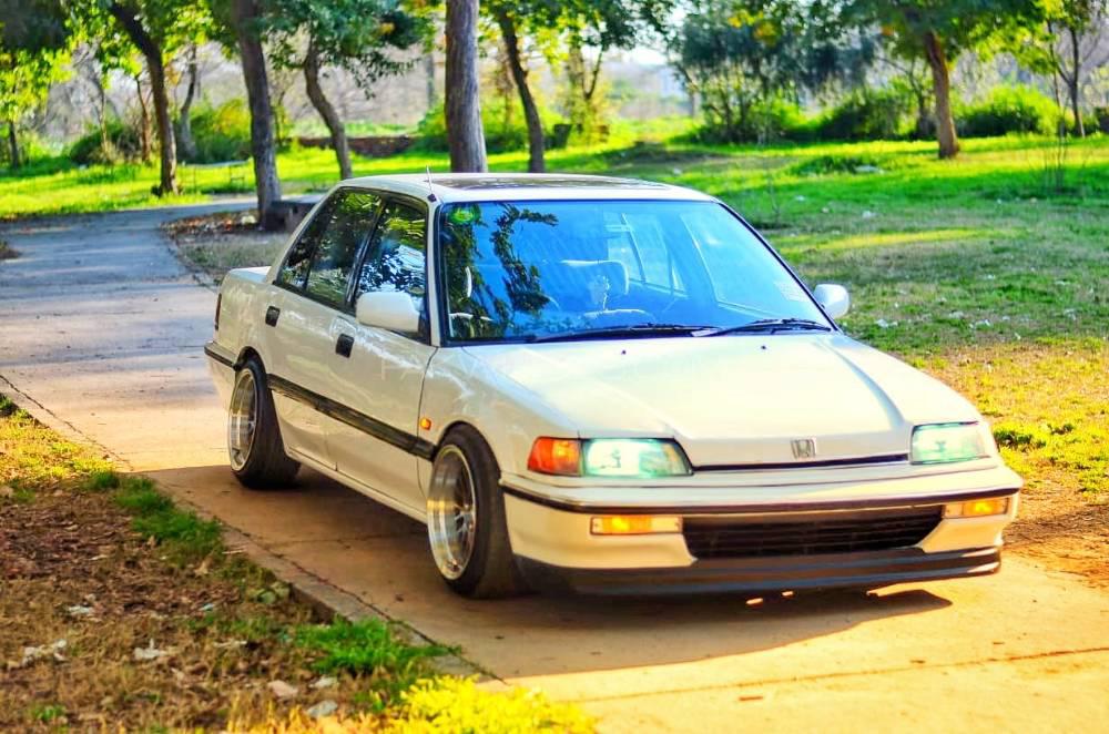 Honda Civic - 1990  Image-1