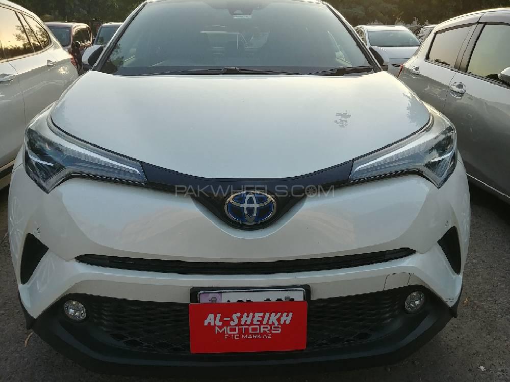 Toyota C-HR 2017 for Sale in Islamabad Image-1