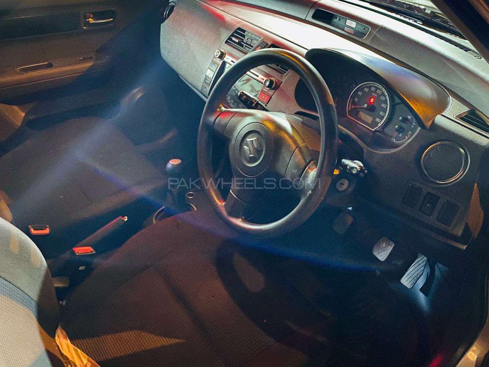 Suzuki Swift 2018 for Sale in Rawalpindi Suzuki Swift 2018 for Sale in Rawalpindi Image-5