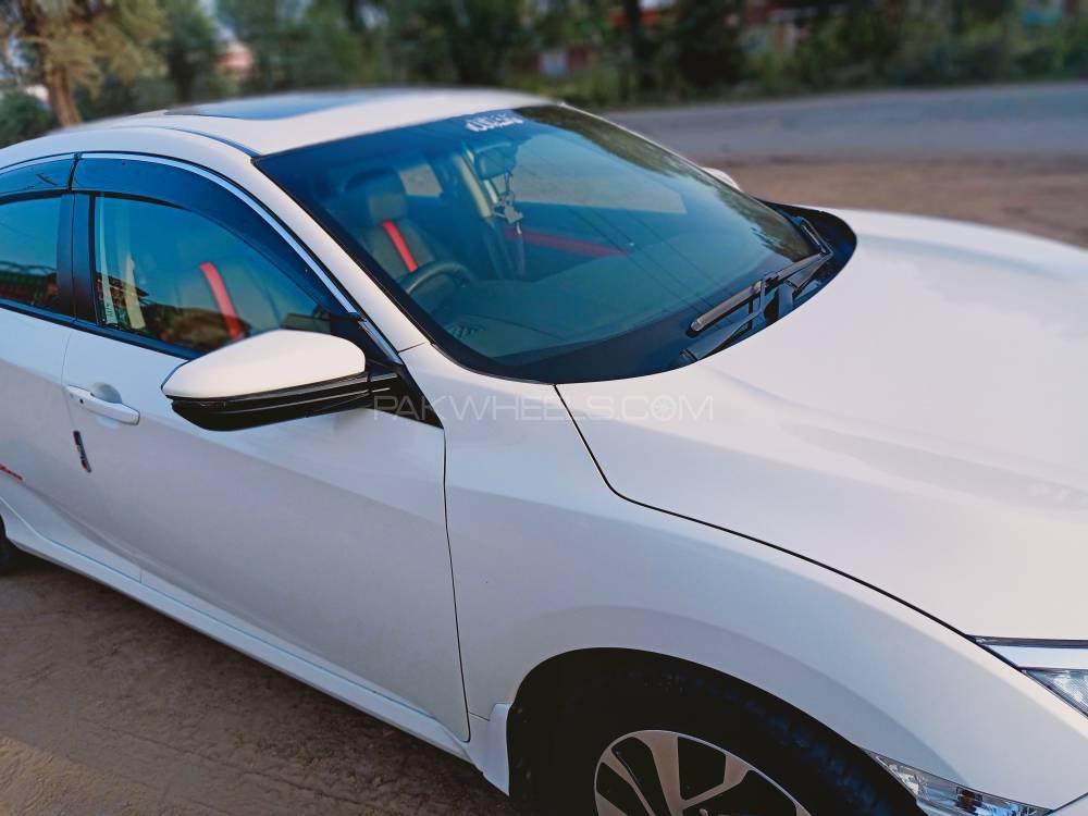 Honda Civic 2018 for Sale in Mandi bahauddin Honda Civic 2018 for Sale in Mandi bahauddin Image-6