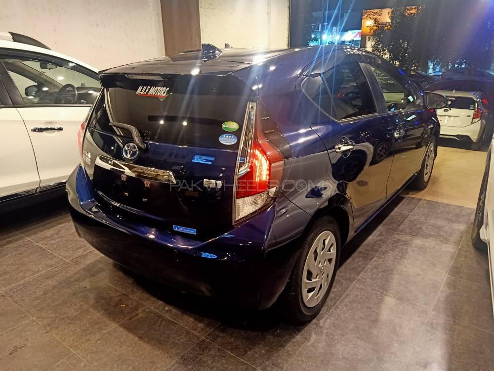 ٹویوٹا اکوا 2017 for Sale in کراچی ٹویوٹا اکوا 2017 for Sale in کراچی Image-8
