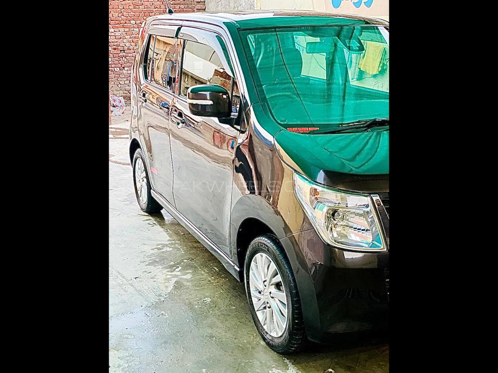 Suzuki Wagon R 2016 for Sale in Sialkot Suzuki Wagon R 2016 for Sale in Sialkot Image-2