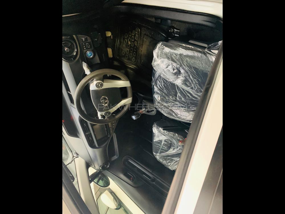 Toyota Aqua 2015 for Sale in Lahore Toyota Aqua 2015 for Sale in Lahore Image-8