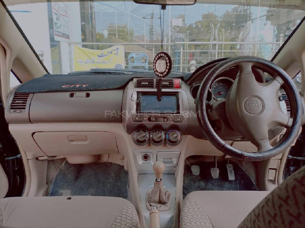 Honda City 2005 for Sale in Bahawalpur Honda City 2005 for Sale in Bahawalpur Image-13