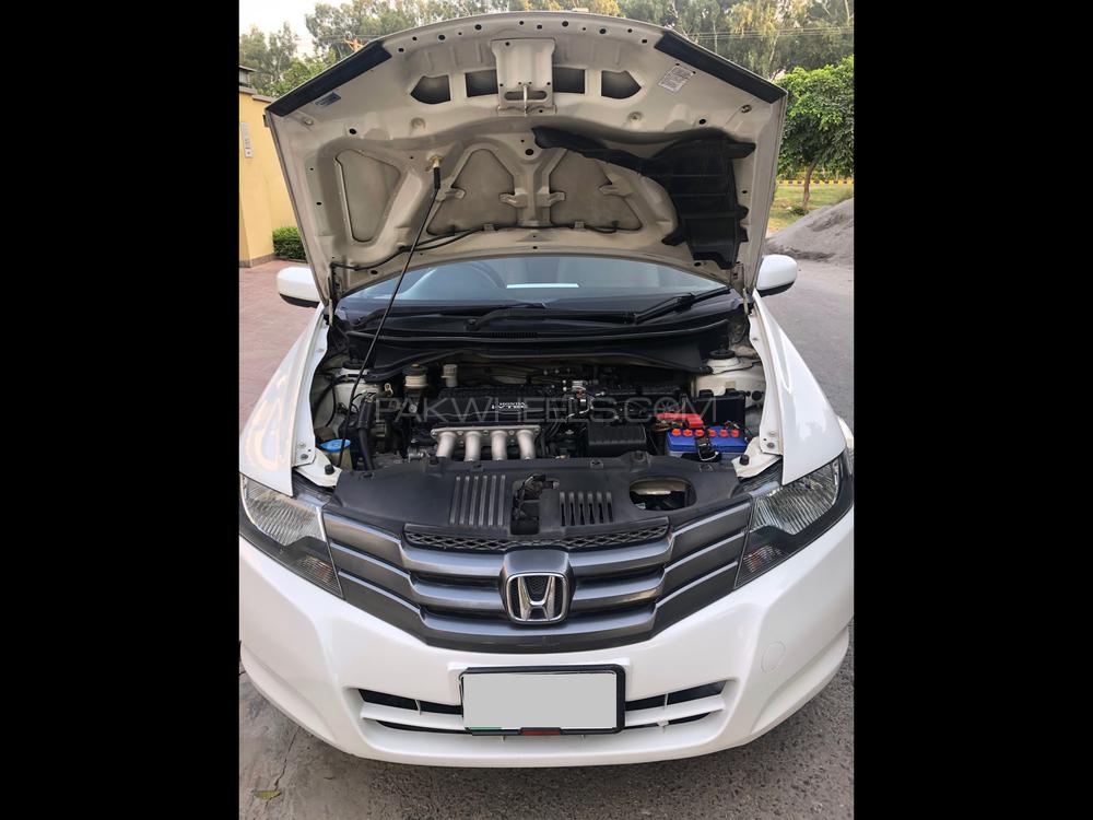 Honda City 2014 for Sale in Gujranwala Honda City 2014 for Sale in Gujranwala Image-9