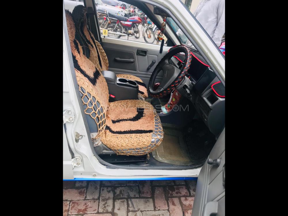 Suzuki Mehran 2010 for Sale in Lahore Suzuki Mehran 2010 for Sale in Lahore Image-4