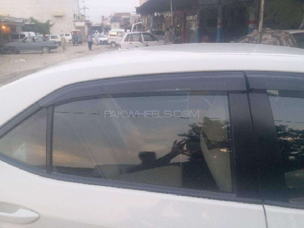 Toyota Corolla 2014 for Sale in Mardan Image-1