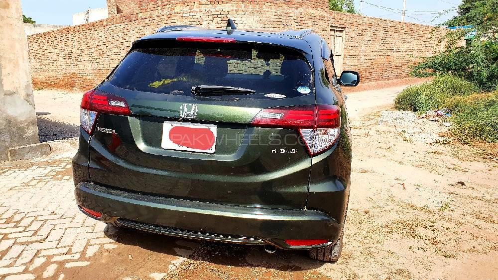 Honda Vezel 2014 for Sale in Multan Honda Vezel 2014 for Sale in Multan Image-6