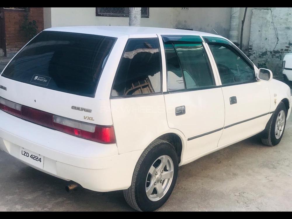 Suzuki Cultus 2004 for Sale in Charsadda Image-1