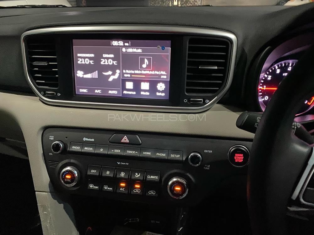 KIA Sportage 2020 for Sale in Islamabad KIA Sportage 2020 for Sale in Islamabad Image-3
