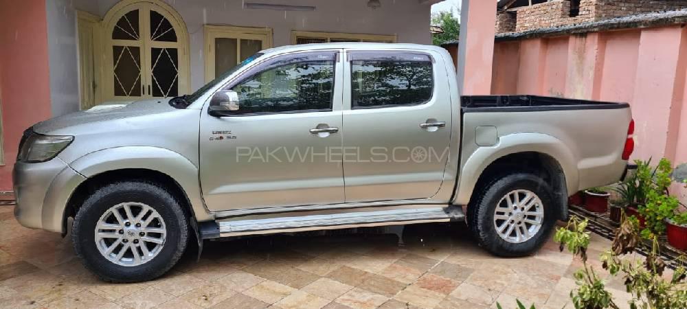 Toyota Hilux 2008 for Sale in Abbottabad Image-1
