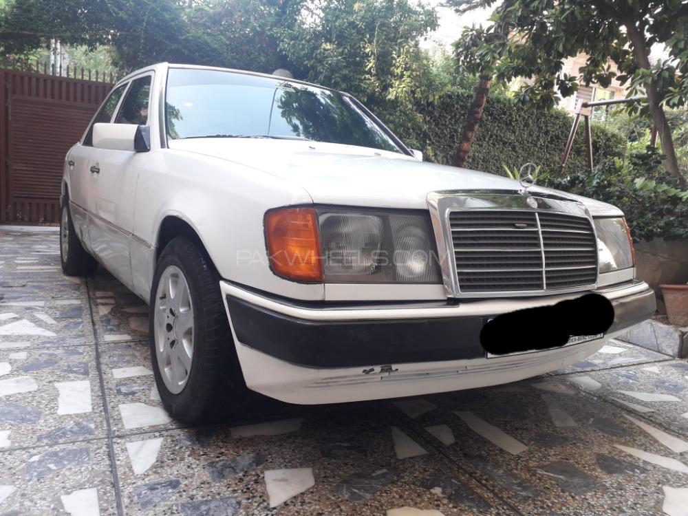 Mercedes Benz 200 D 1990 for Sale in Rawalpindi Mercedes Benz 200 D 1990 for Sale in Rawalpindi Image-11