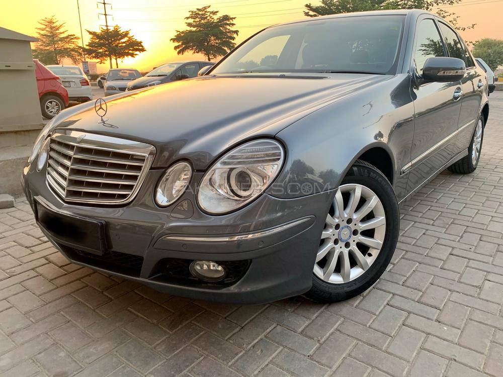 Mercedes Benz E Class 2008 for Sale in Lahore Image-1