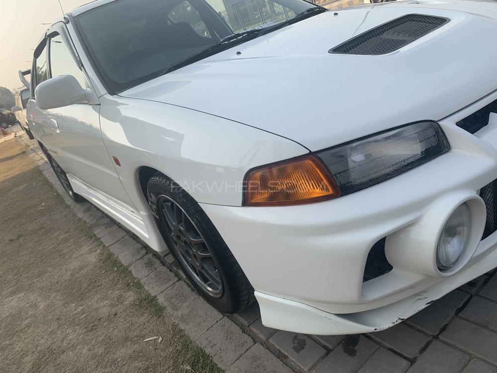 Mitsubishi Lancer Evolution X - 1997 Evo Mitsubishi Lancer Evolution X - 1997 Evo Image-2