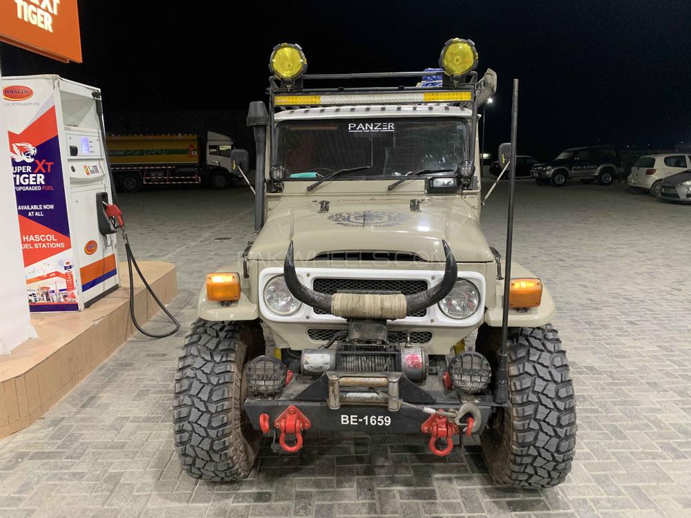 Toyota Land Cruiser - 1983 Panzer Toyota Land Cruiser - 1983 Panzer Image-9