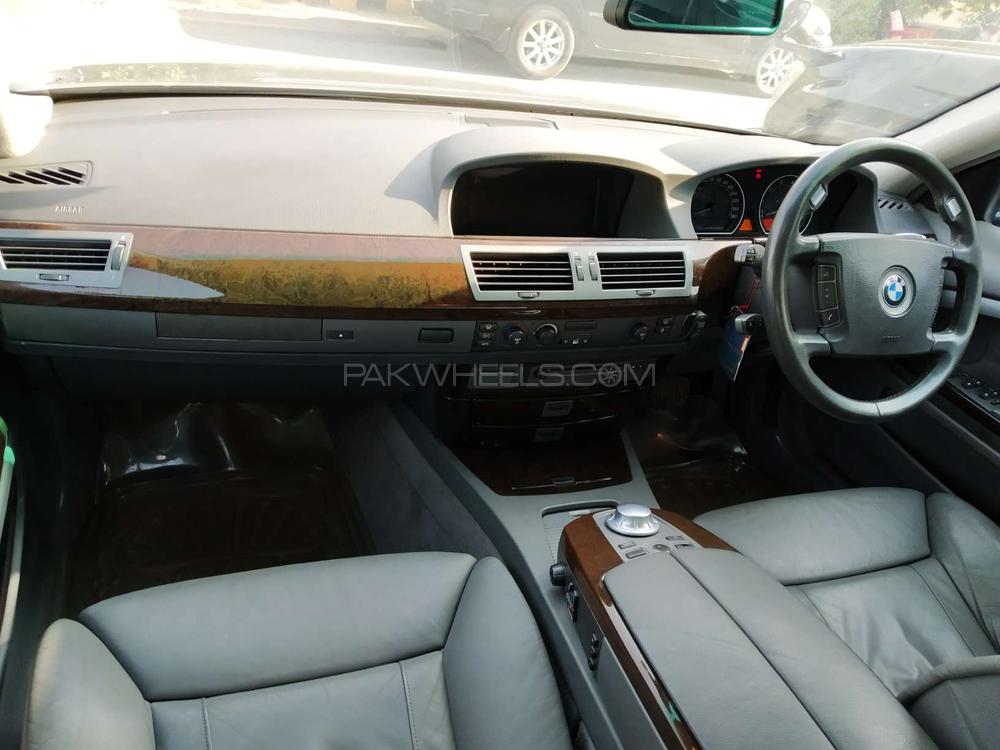 بی ایم ڈبلیو 7 سیریز 2005 for Sale in لاہور بی ایم ڈبلیو 7 سیریز 2005 for Sale in لاہور Image-9